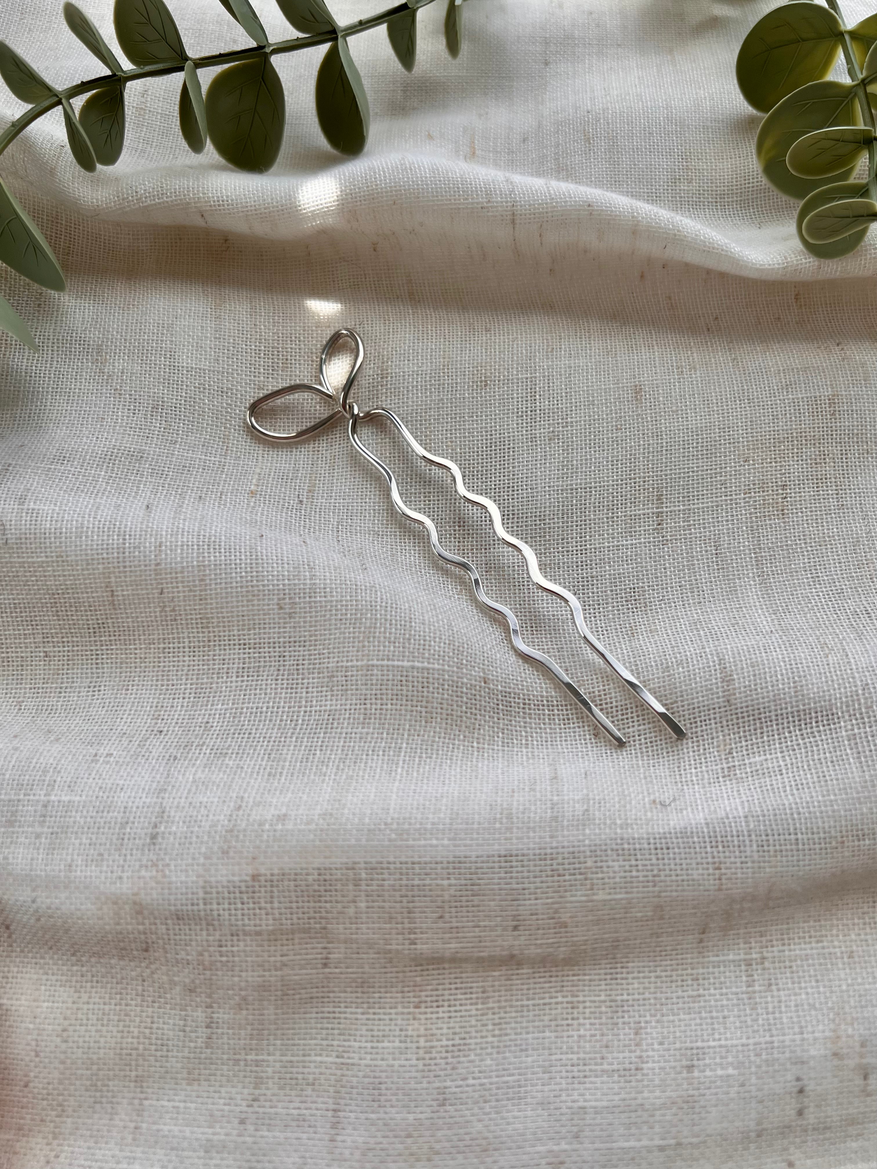 Bow - Mini Silver