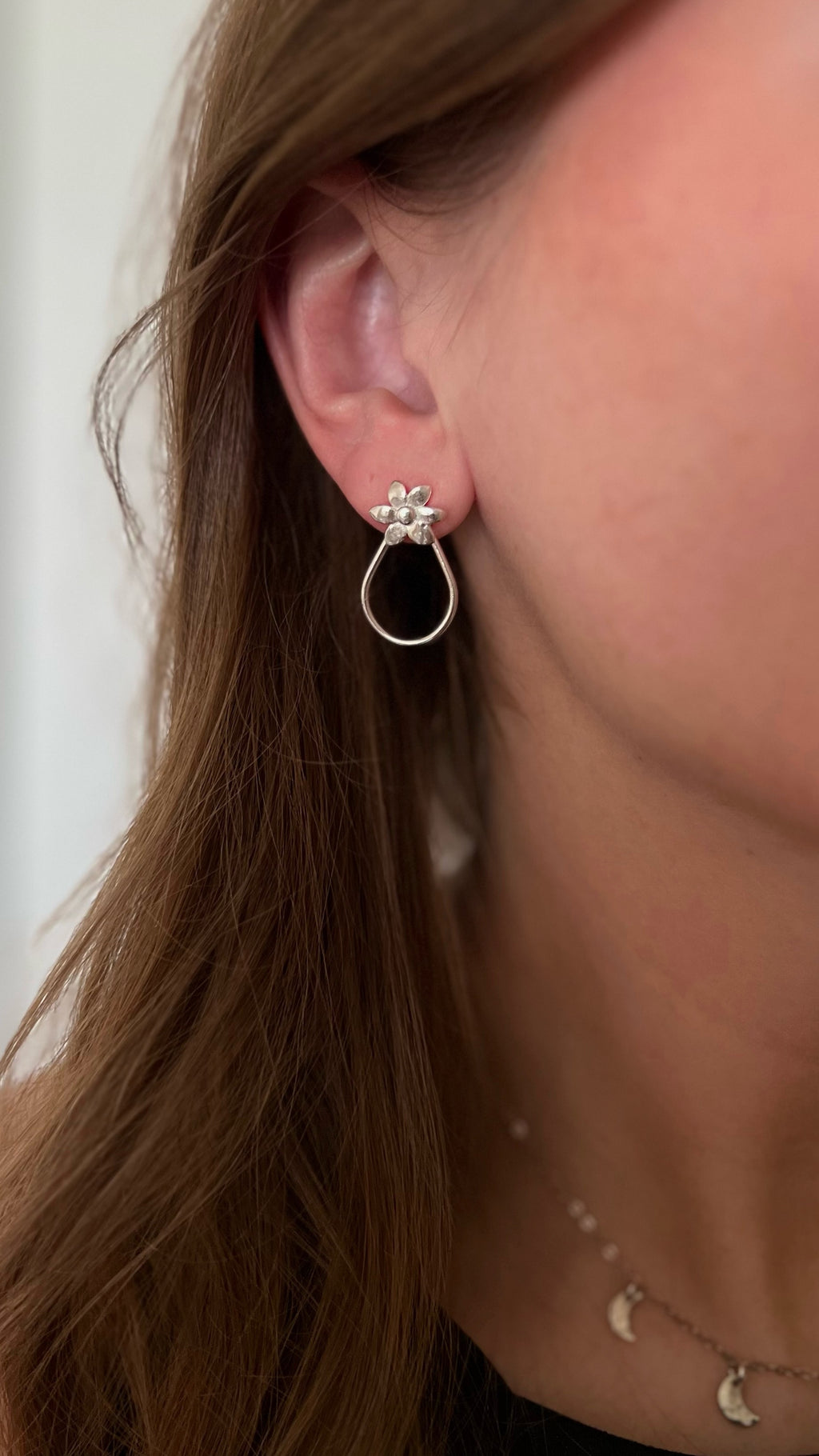 Garden Teardrop Hoops