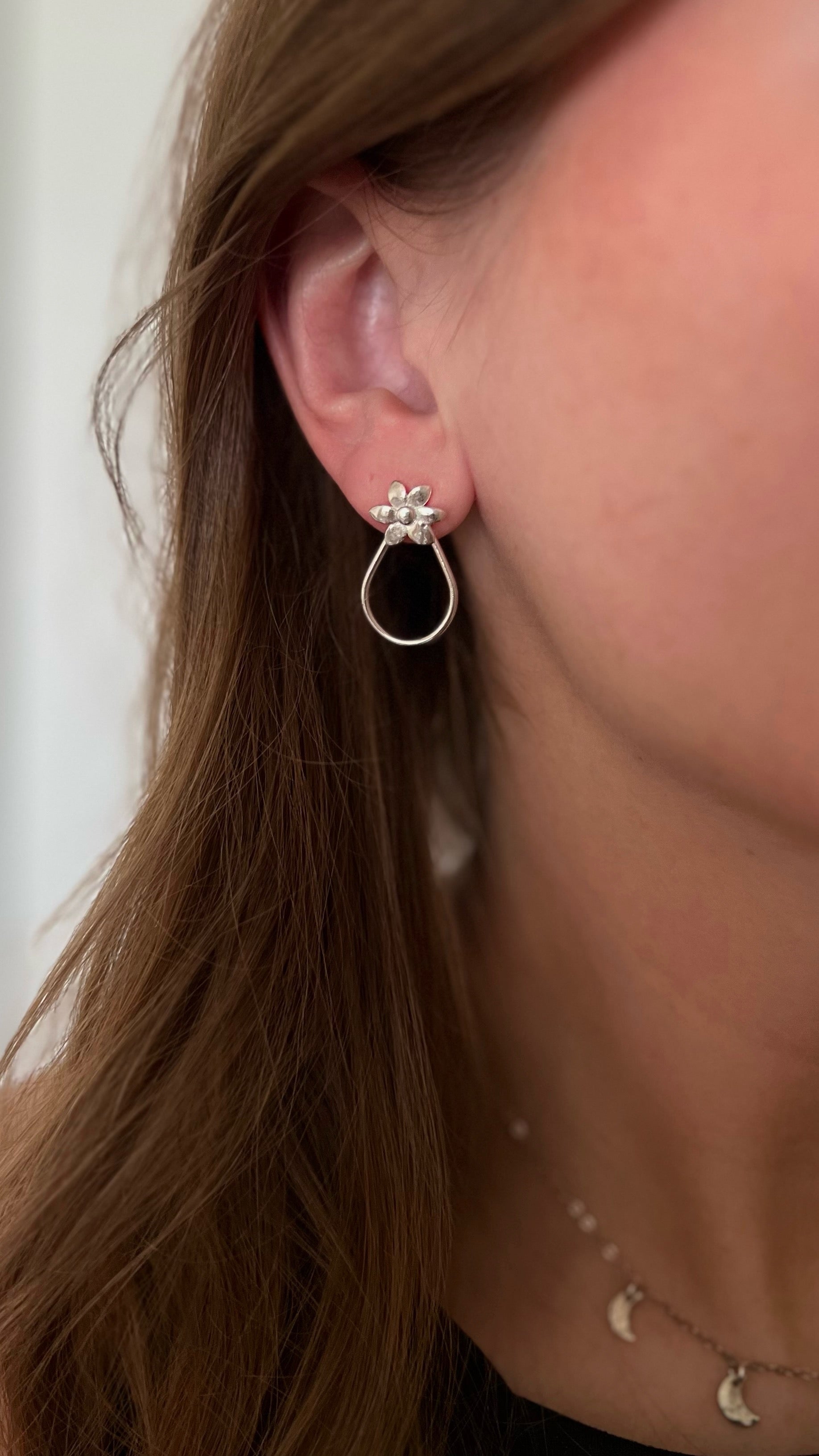 Garden Teardrop Hoops
